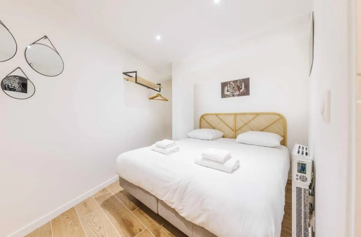 Beautiful Duplex - 2Br 6P - Near Montmartre Apartment Paris