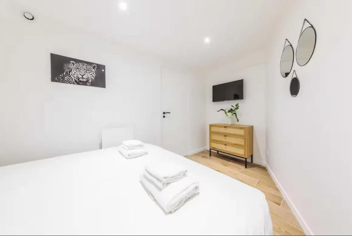 Apartamento Beautiful Duplex - 2Br 6P - Near Montmartre París