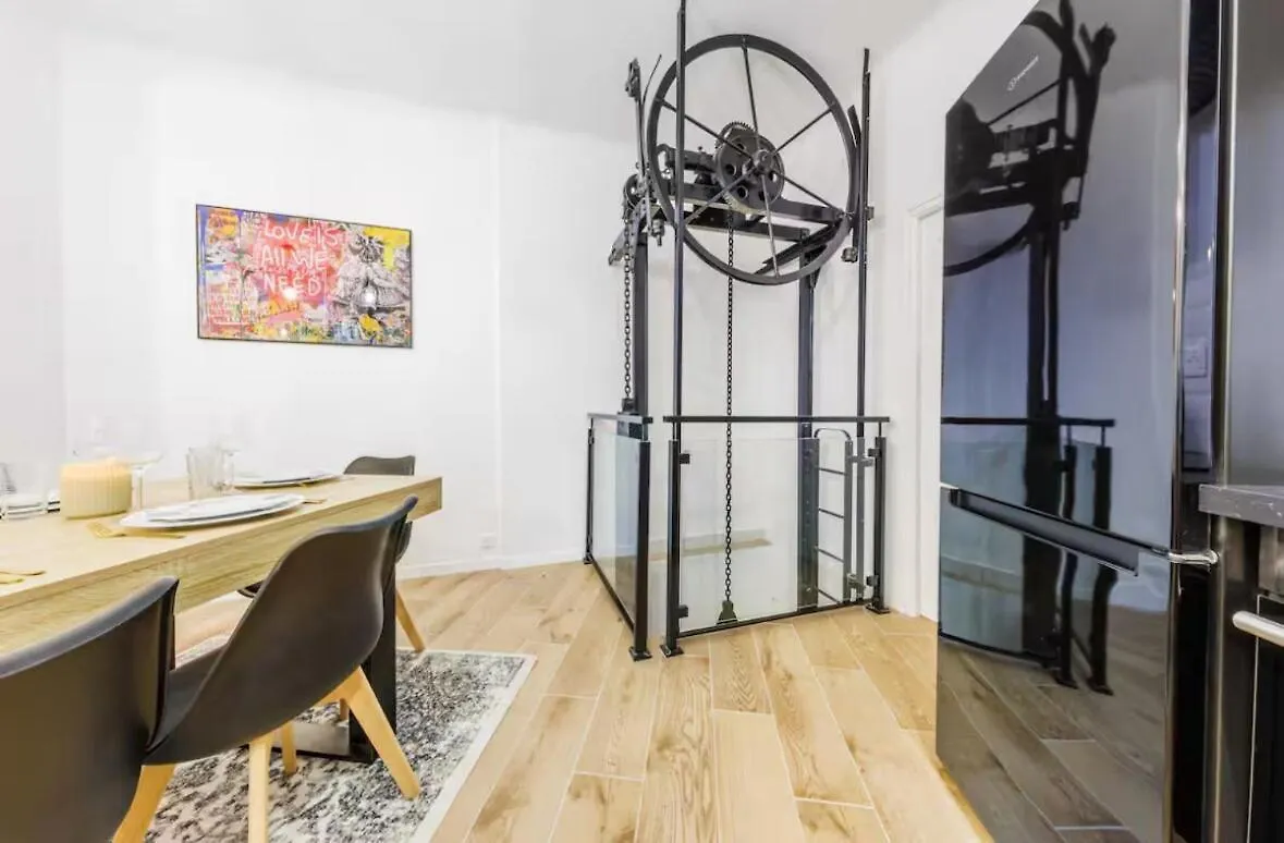 Beautiful Duplex - 2Br 6P - Near Montmartre Apartman Párizs