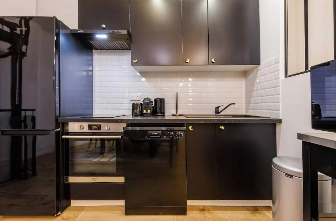 Beautiful Duplex - 2Br 6P - Near Montmartre Apartman Párizs Franciaország